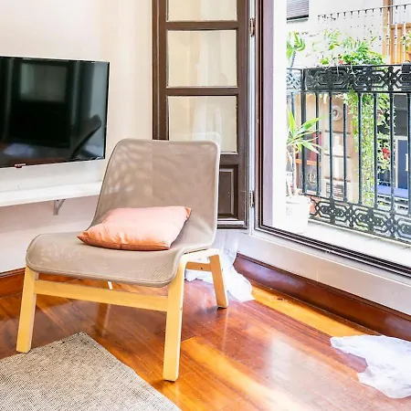 Siete Calles / Art Apartment