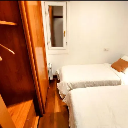 Siete Calles / Art Apartamento Bilbao