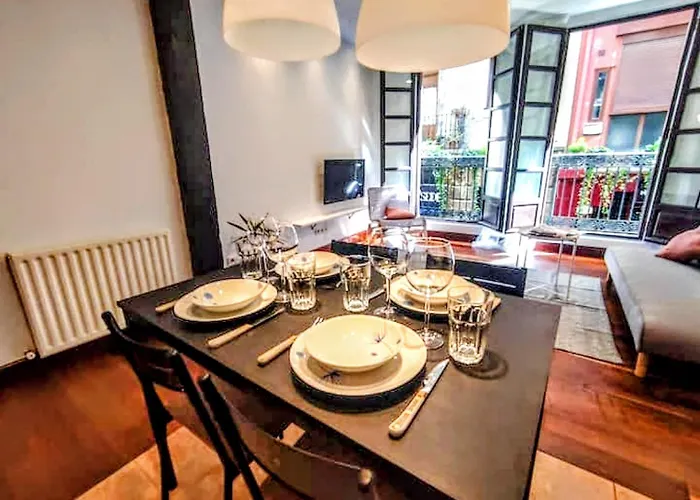 Siete Calles / Art Bilbao