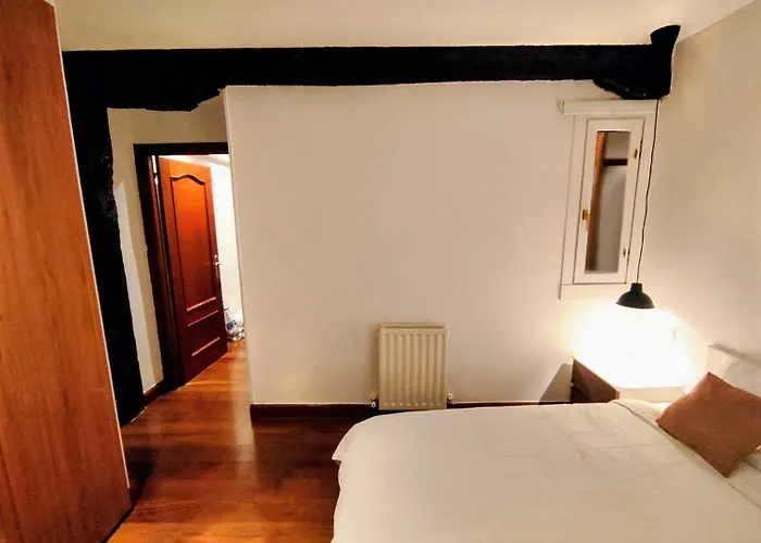 Siete Calles / Art Apartment *